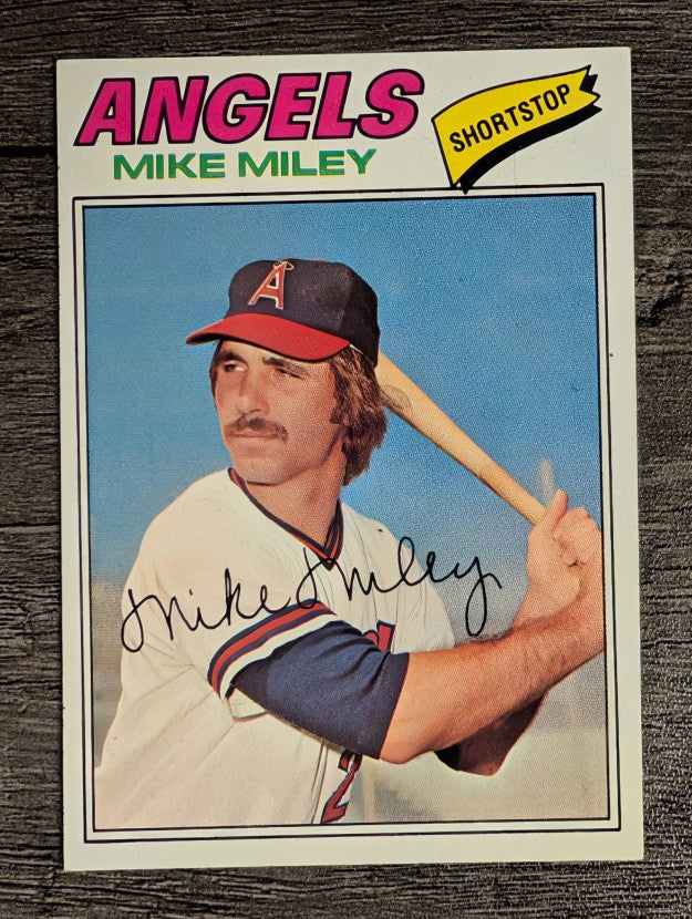 1977 Topps #257 Mike Miley (EXMT)