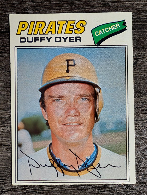 1977 Topps #318 Duffy Dyer (EX)