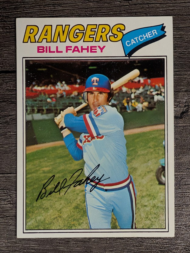 1977 Topps #511 Bill Fahey (EXMT)