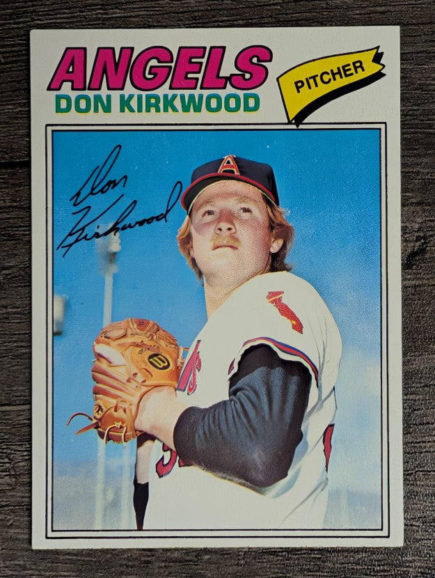 1977 Topps #519 Don Kirkwood (NMMT)