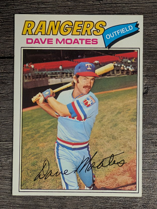 1977 Topps #588 Dave Moates (EXMT)