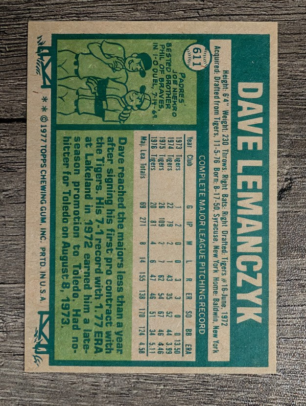 1977 Topps #611 Dave Lemanczyk (EXMT)