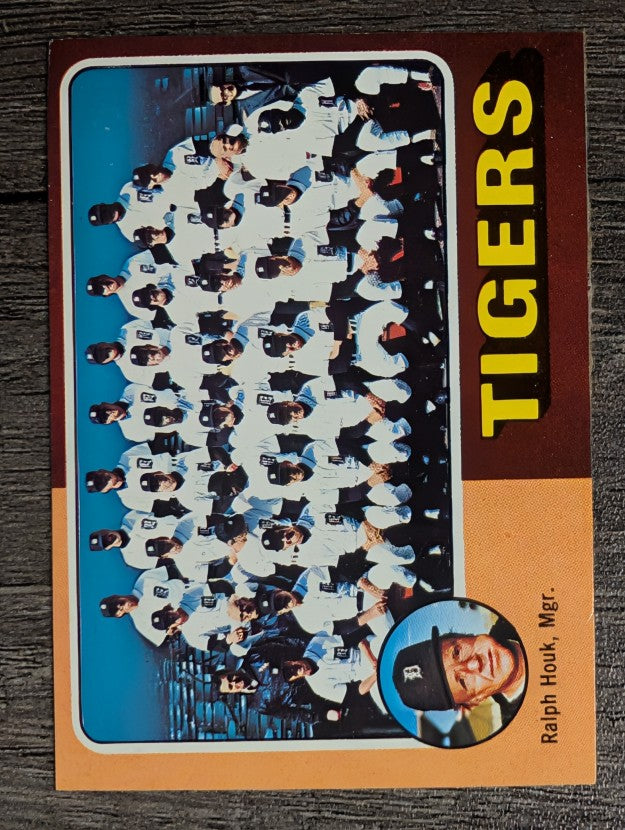 1975 Topps Mini #18 Detroit Tigers CL/Ralph Houk MG (EXMT)