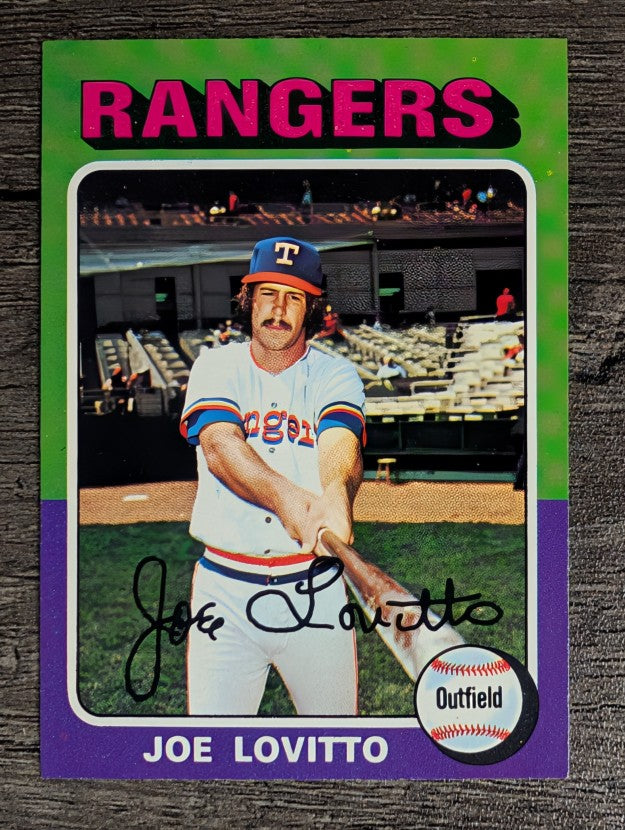 1975 Topps Mini #36 Joe Lovitto (NMMT)