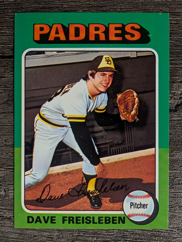 1975 Topps Mini #37 Dave Freisleben (EXMT)