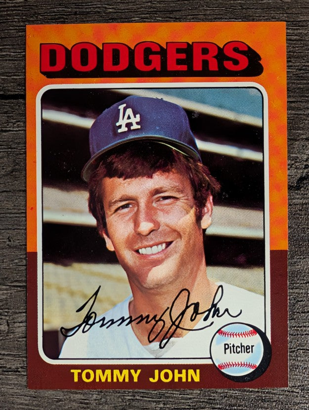 1975 Topps Mini #47 Tommy John (EXMT)