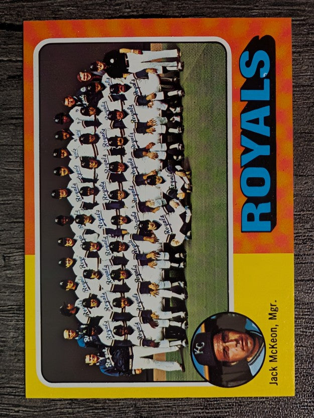 1975 Topps Mini #72 Kansas City Royals CL/Jack McKeon MG (NMMT)
