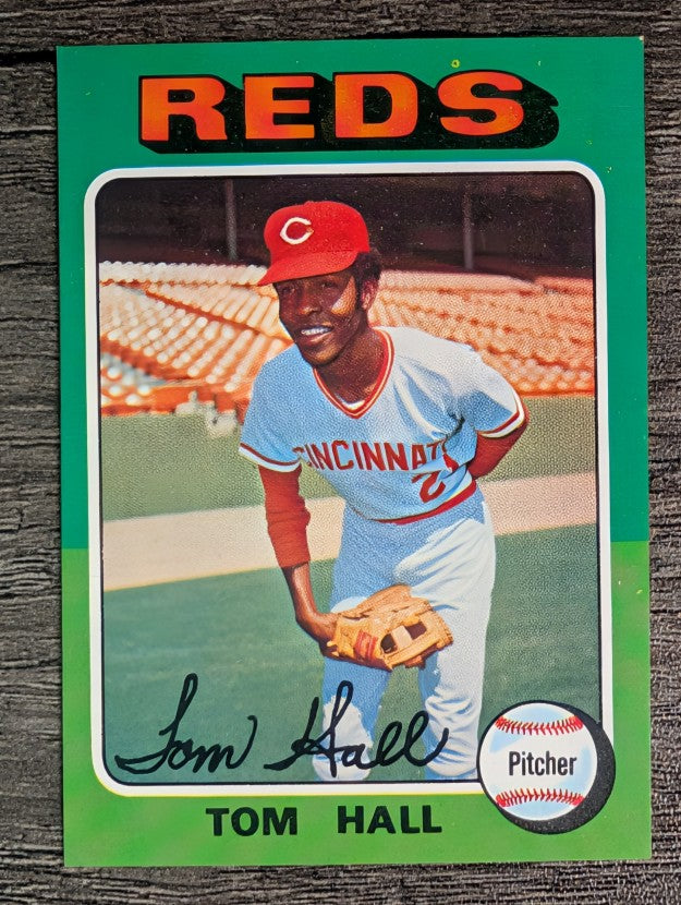 1975 Topps Mini #108 Tom Hall (NM)