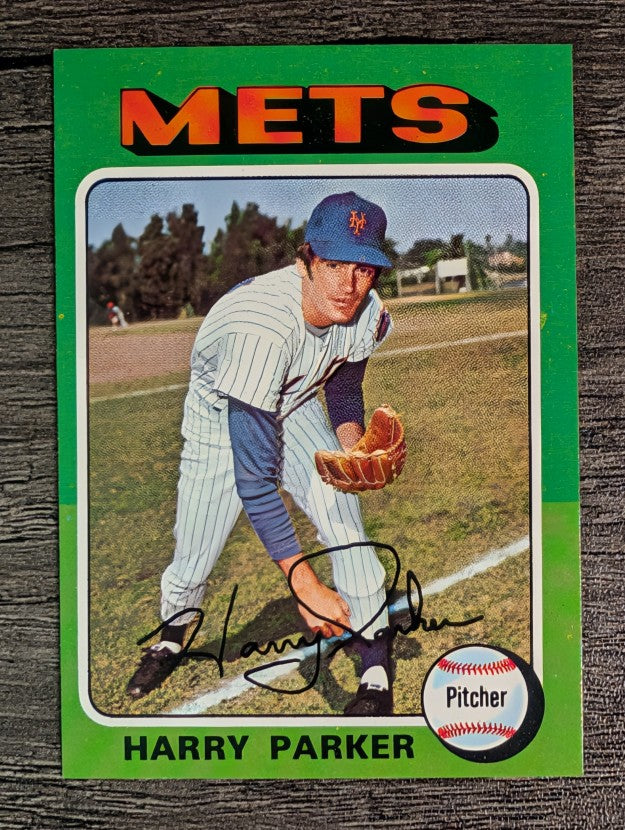 1975 Topps Mini #214 Harry Parker (EXMT)