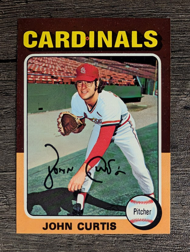 1975 Topps Mini #381 John Curtis (EXMT)