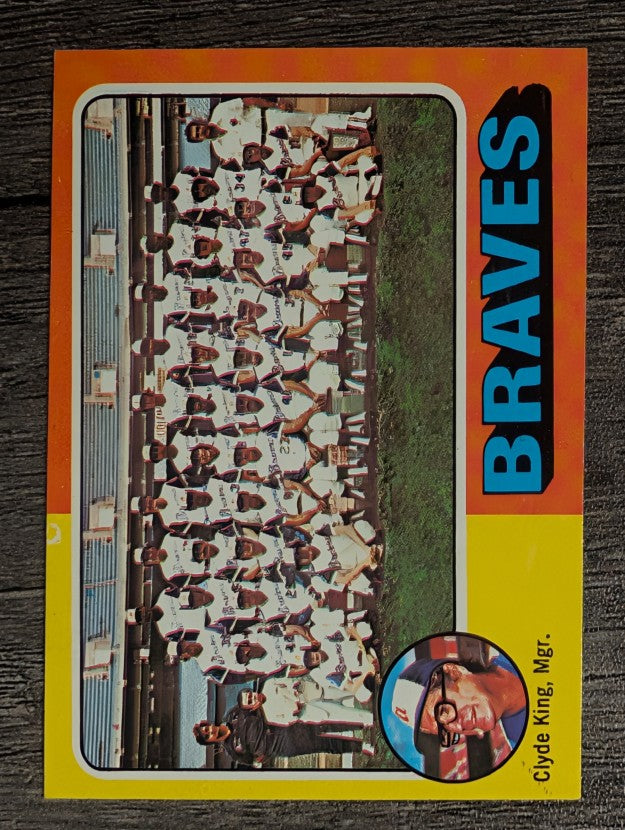 1975 Topps Mini #589 Atlanta Braves CL/Clyde King MG (NM)