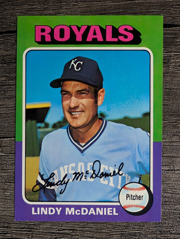 1975 Topps Mini #652 Lindy McDaniel (NM)