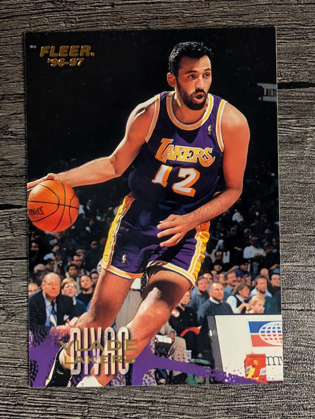 1996-97 Fleer #54 Vlade Divac