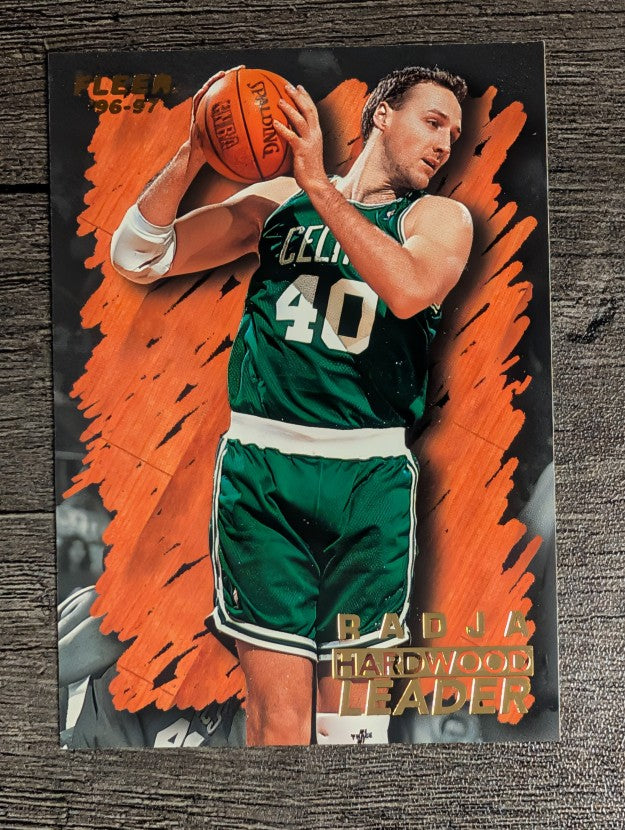 1996-97 Fleer #121 Dino Radja HL