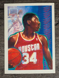 1990-91 Hoops #364 Hakeem Olajuwon TC
