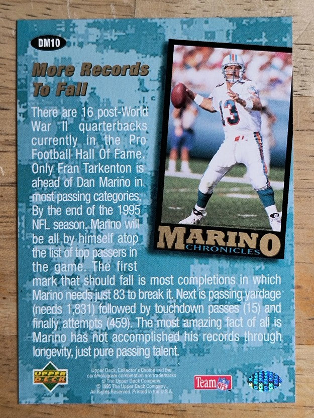 1995 Collector's Choice Dan Marino Chronicles #DM10 Dan Marino
