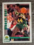 1992-93 Hoops #214 Michael Cage