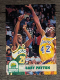 1993-94 Hoops #210 Gary Payton