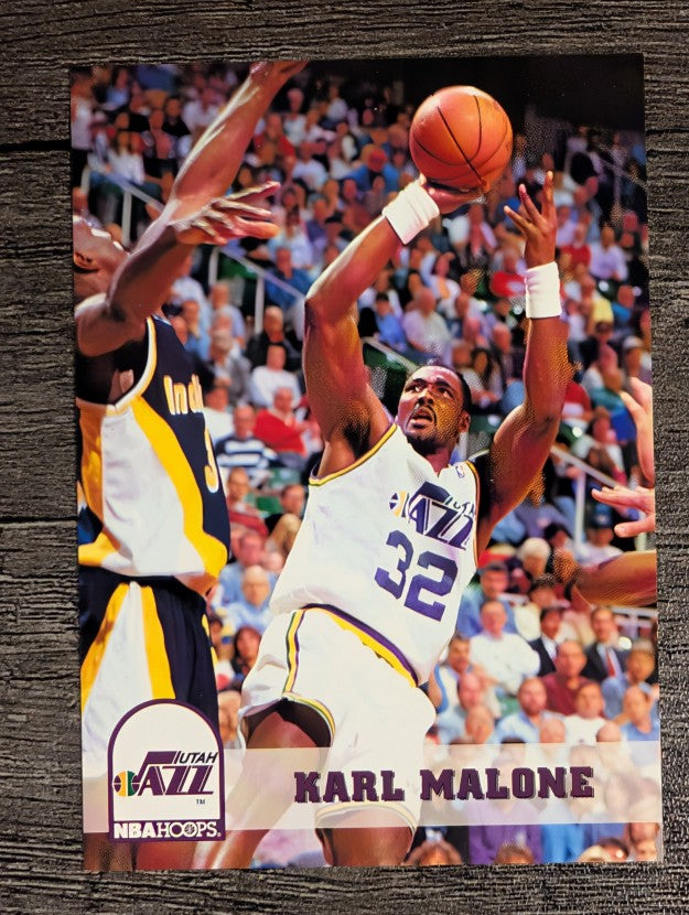 1993-94 Hoops #218 Karl Malone