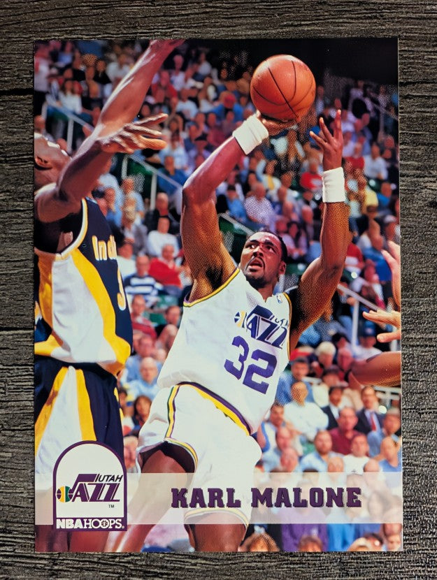 1993-94 Hoops #218 Karl Malone