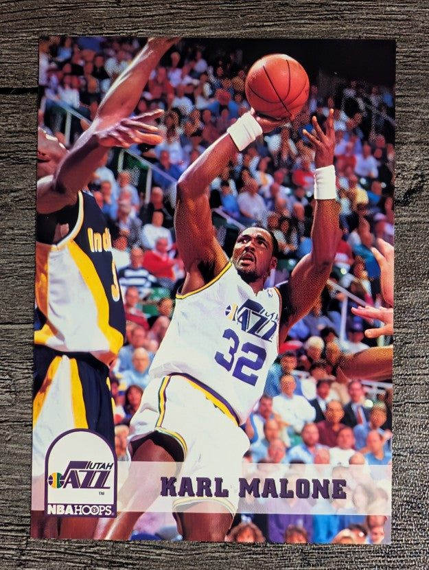 1993-94 Hoops #218 Karl Malone