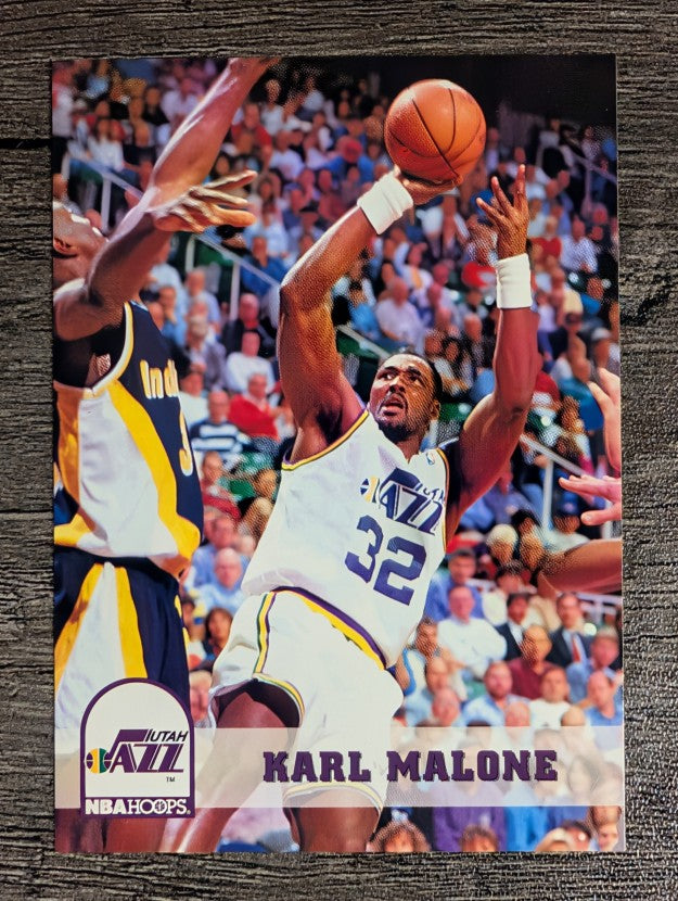 1993-94 Hoops #218 Karl Malone