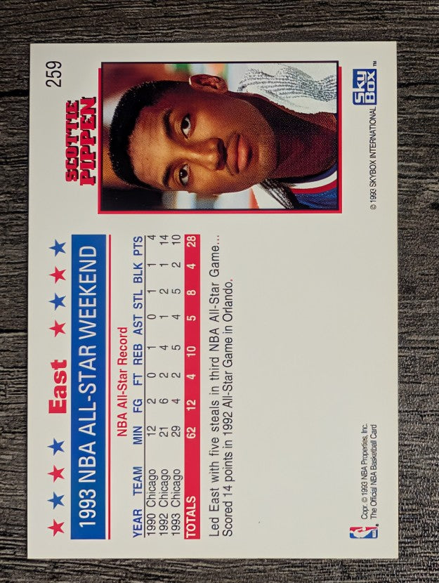 1993-94 Hoops #259 Scottie Pippen AS