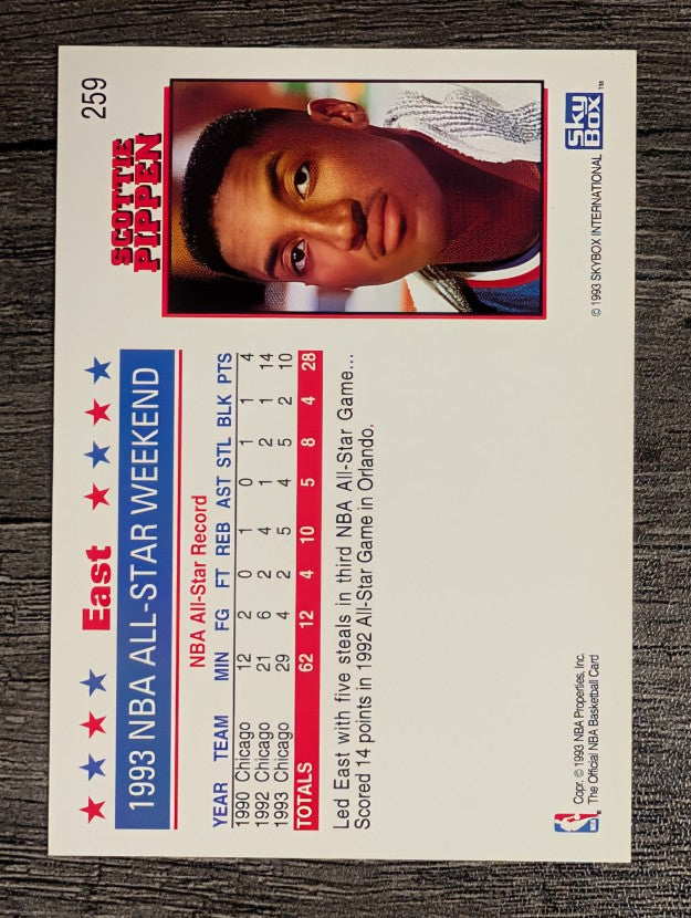 1993-94 Hoops #259 Scottie Pippen AS