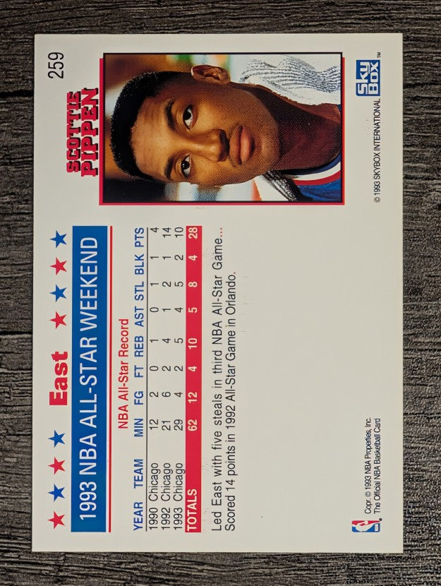 1993-94 Hoops #259 Scottie Pippen AS