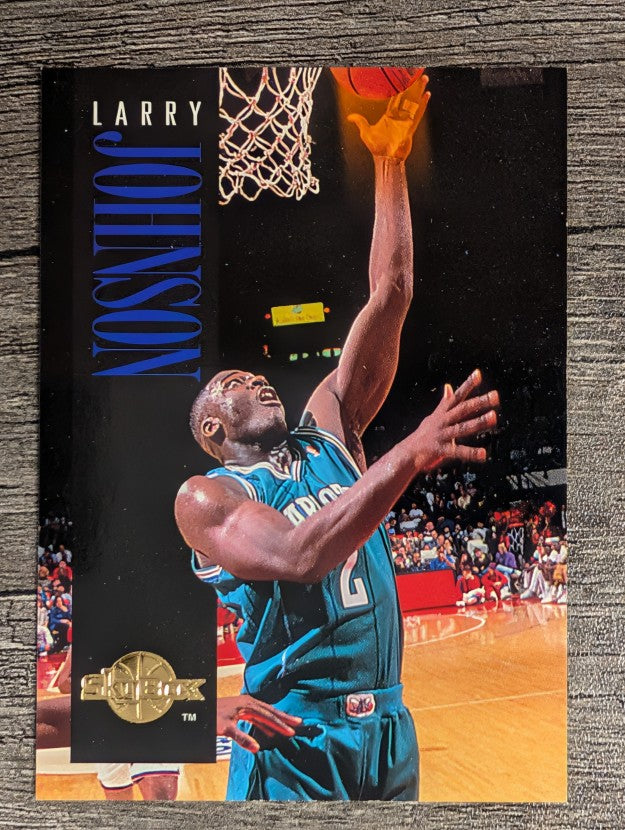 1994-95 SkyBox Premium #19 Larry Johnson
