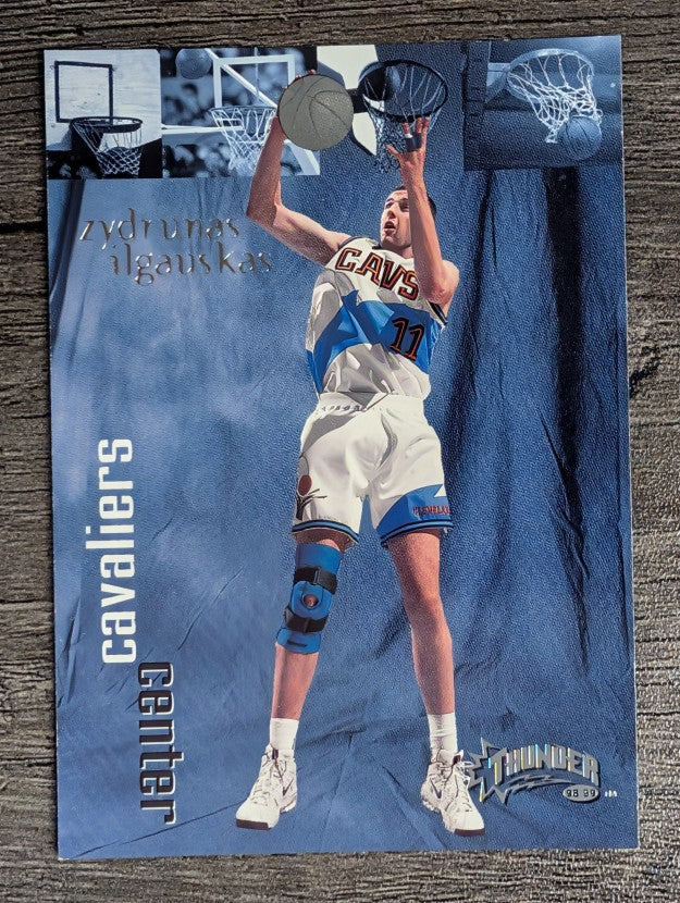 1998-99 SkyBox Thunder #39 Zydrunas Ilgauskas