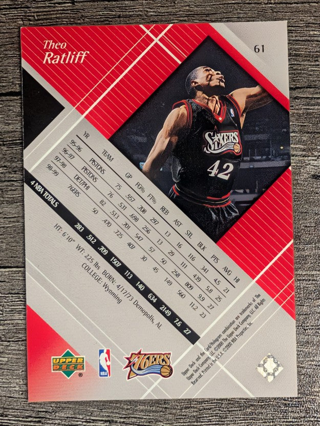 1999-00 Black Diamond #61 Theo Ratliff