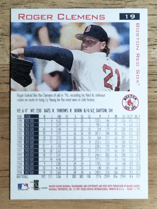 1997 Fleer #19 Roger Clemens