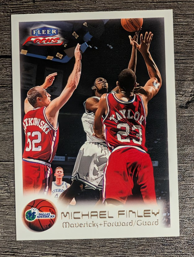 1999-00 Fleer Focus #28 Michael Finley