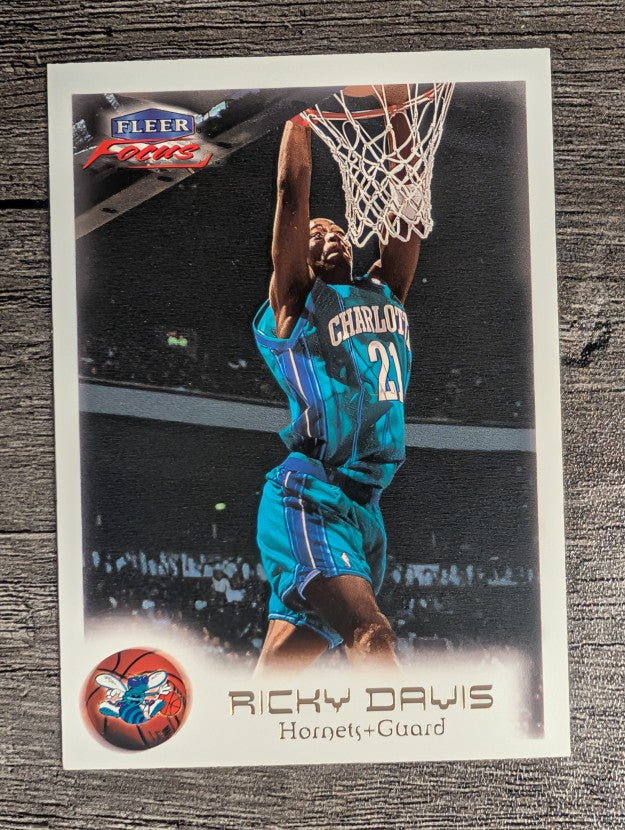 1999-00 Fleer Focus #89 Ricky Davis