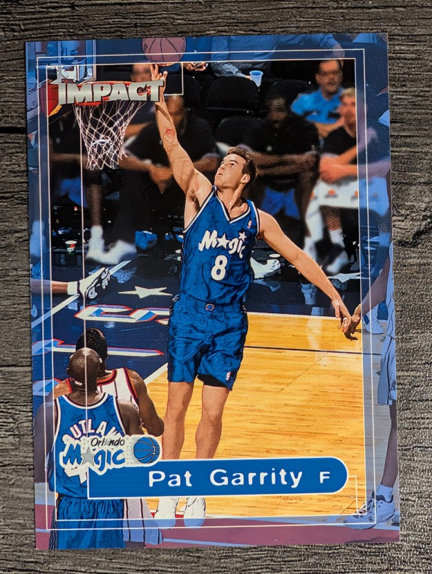 1999-00 SkyBox Impact #16 Pat Garrity
