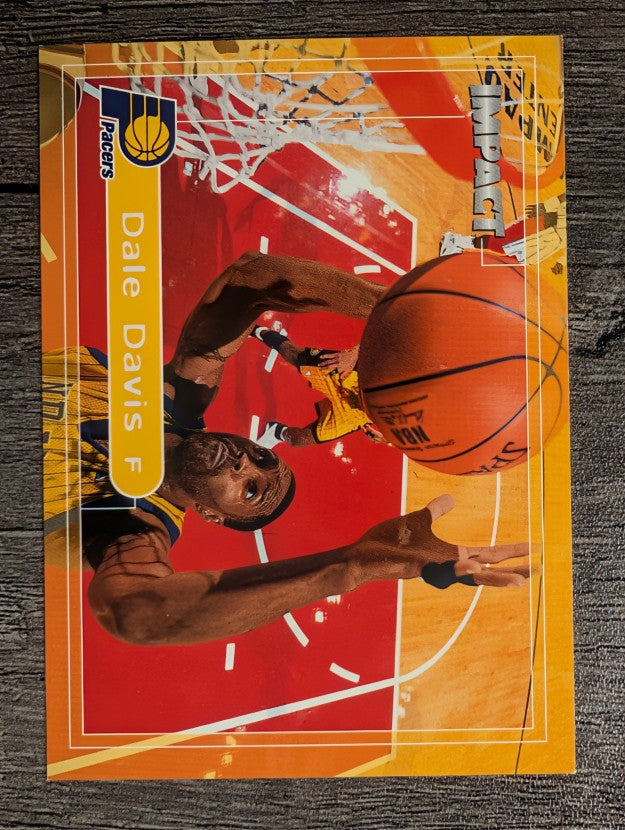 1999-00 SkyBox Impact #23 Dale Davis