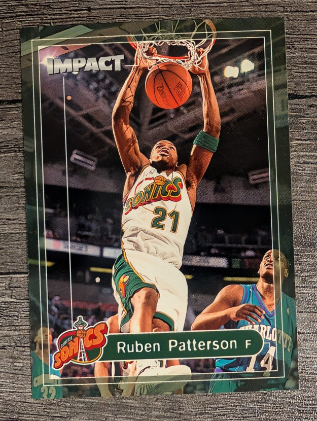 1999-00 SkyBox Impact #52 Ruben Patterson