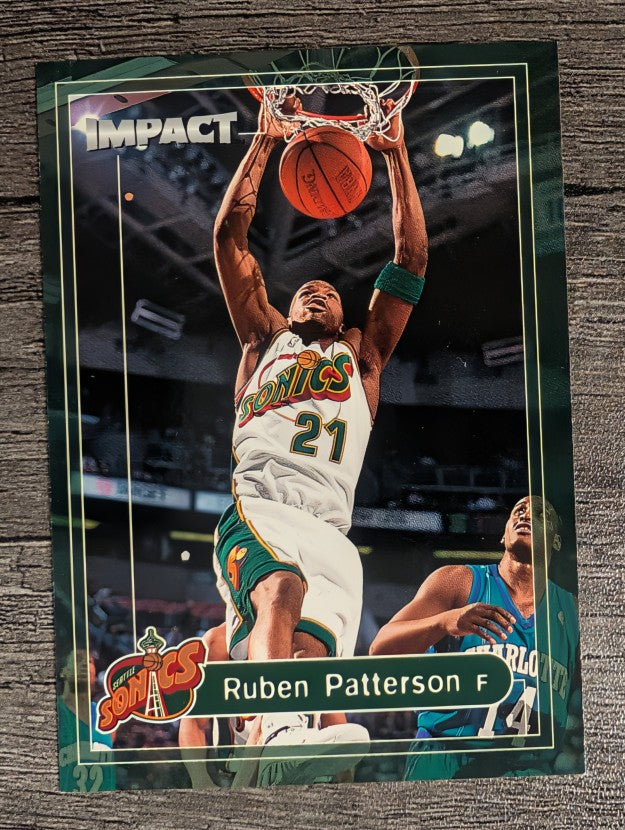 1999-00 SkyBox Impact #52 Ruben Patterson