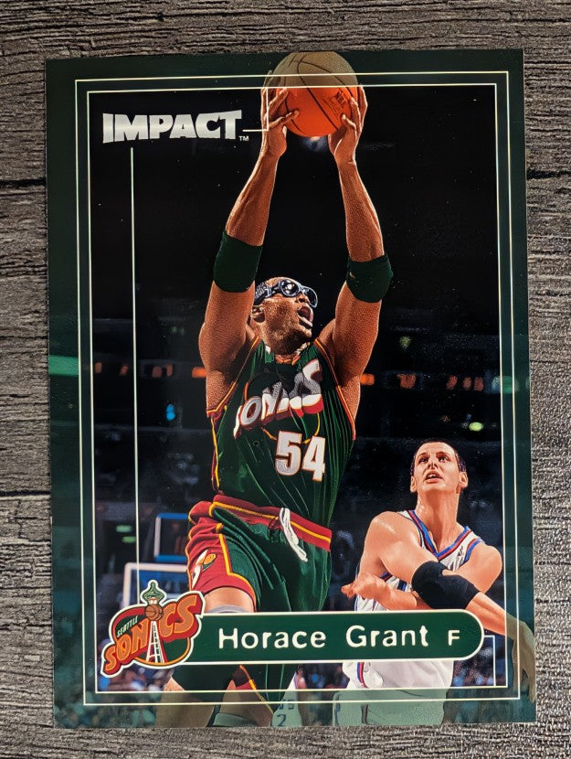 1999-00 SkyBox Impact #72 Horace Grant
