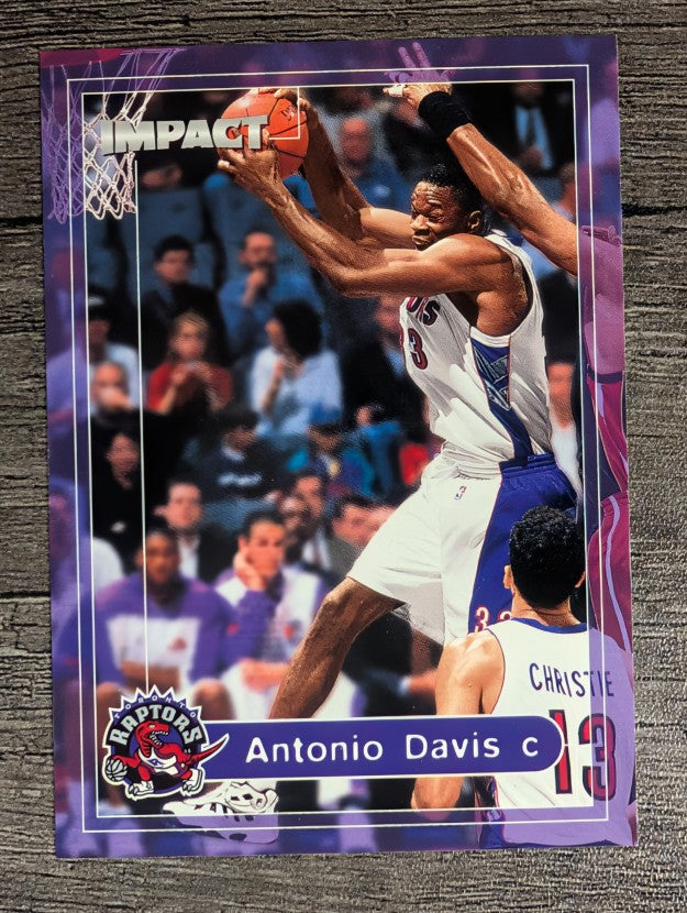 1999-00 SkyBox Impact #195 Antonio Davis