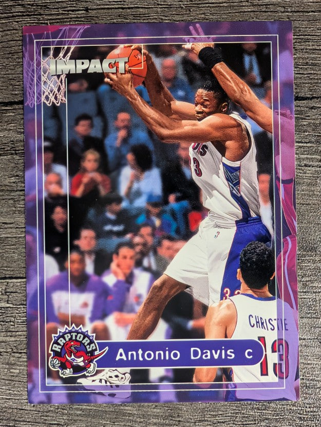 1999-00 SkyBox Impact #195 Antonio Davis