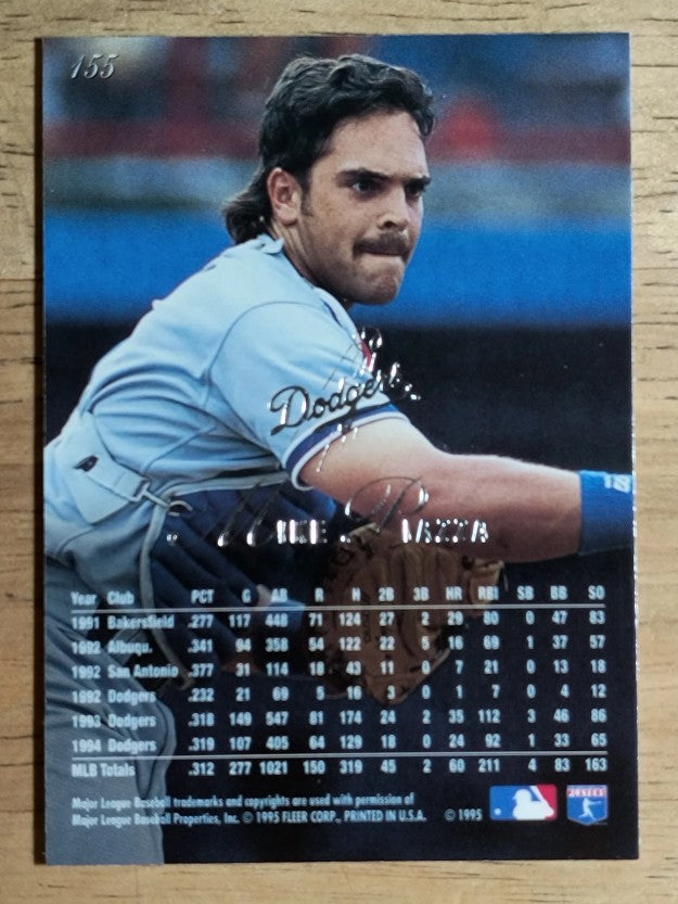 1995 Flair #155 Mike Piazza
