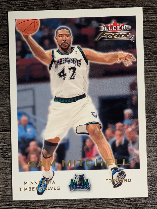 2000-01 Fleer Focus #38 Sam Mitchell