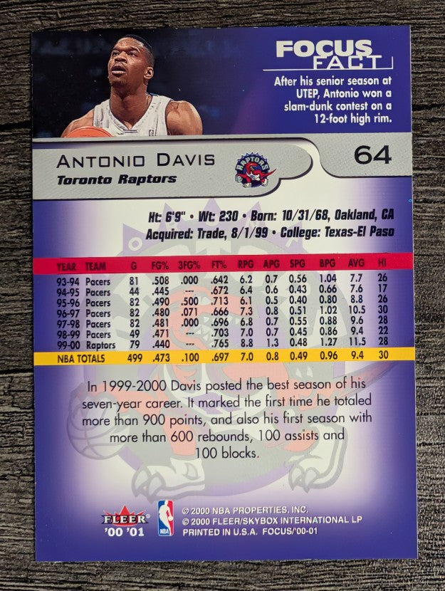 2000-01 Fleer Focus #64 Antonio Davis
