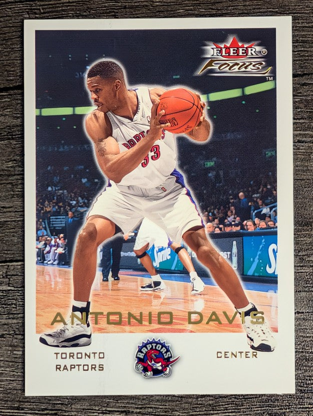 2000-01 Fleer Focus #64 Antonio Davis