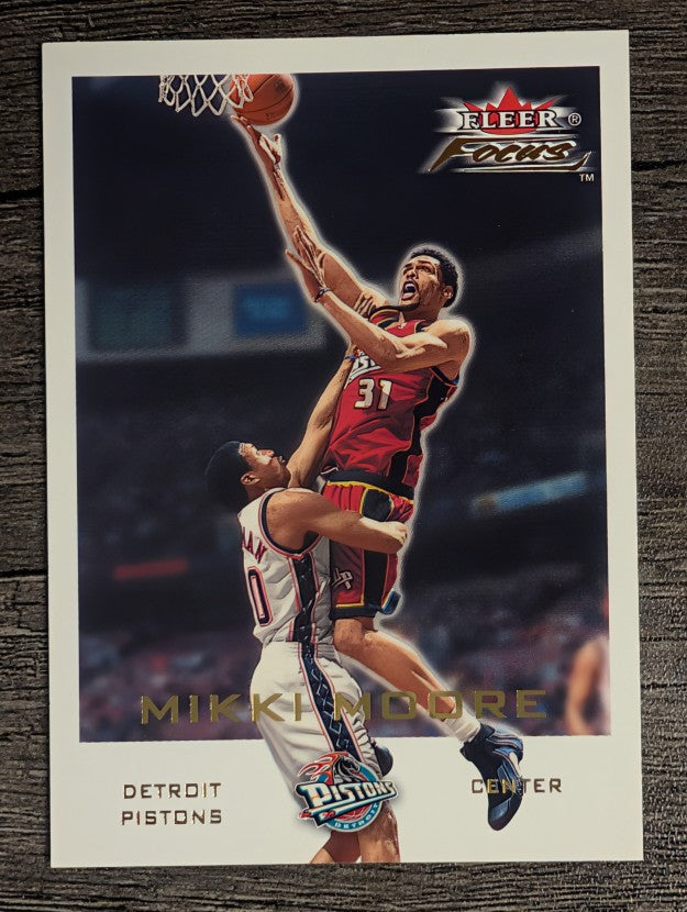 2000-01 Fleer Focus #87 Mikki Moore RC