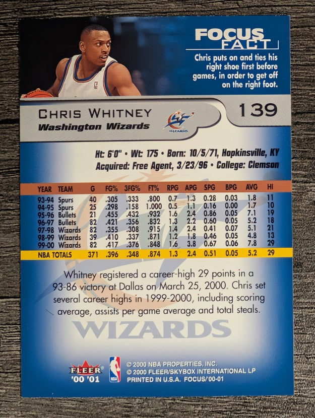 2000-01 Fleer Focus #139 Chris Whitney