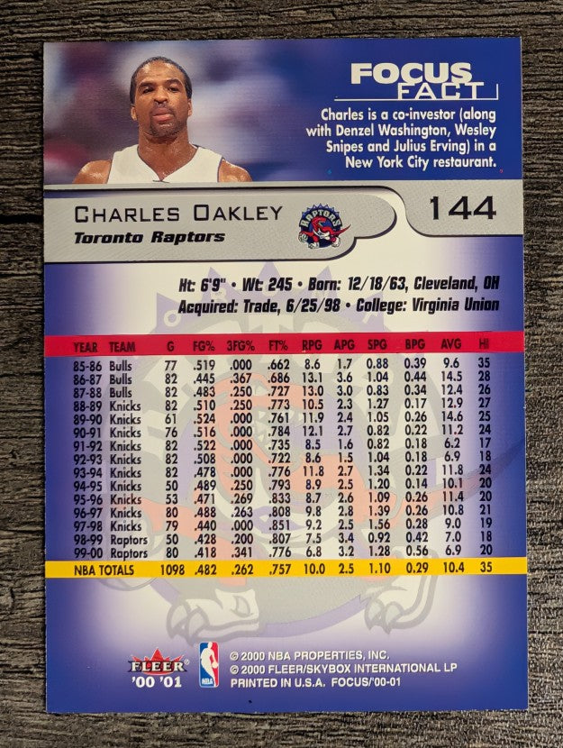 2000-01 Fleer Focus #144 Charles Oakley