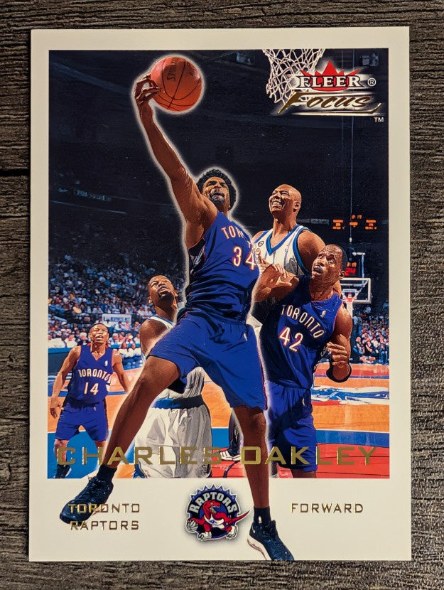 2000-01 Fleer Focus #144 Charles Oakley